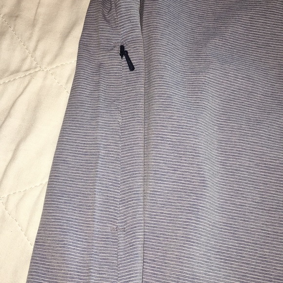 Columbia Women’s Reel Relaxed Woven Long Sleeve - Picture 11 of 16